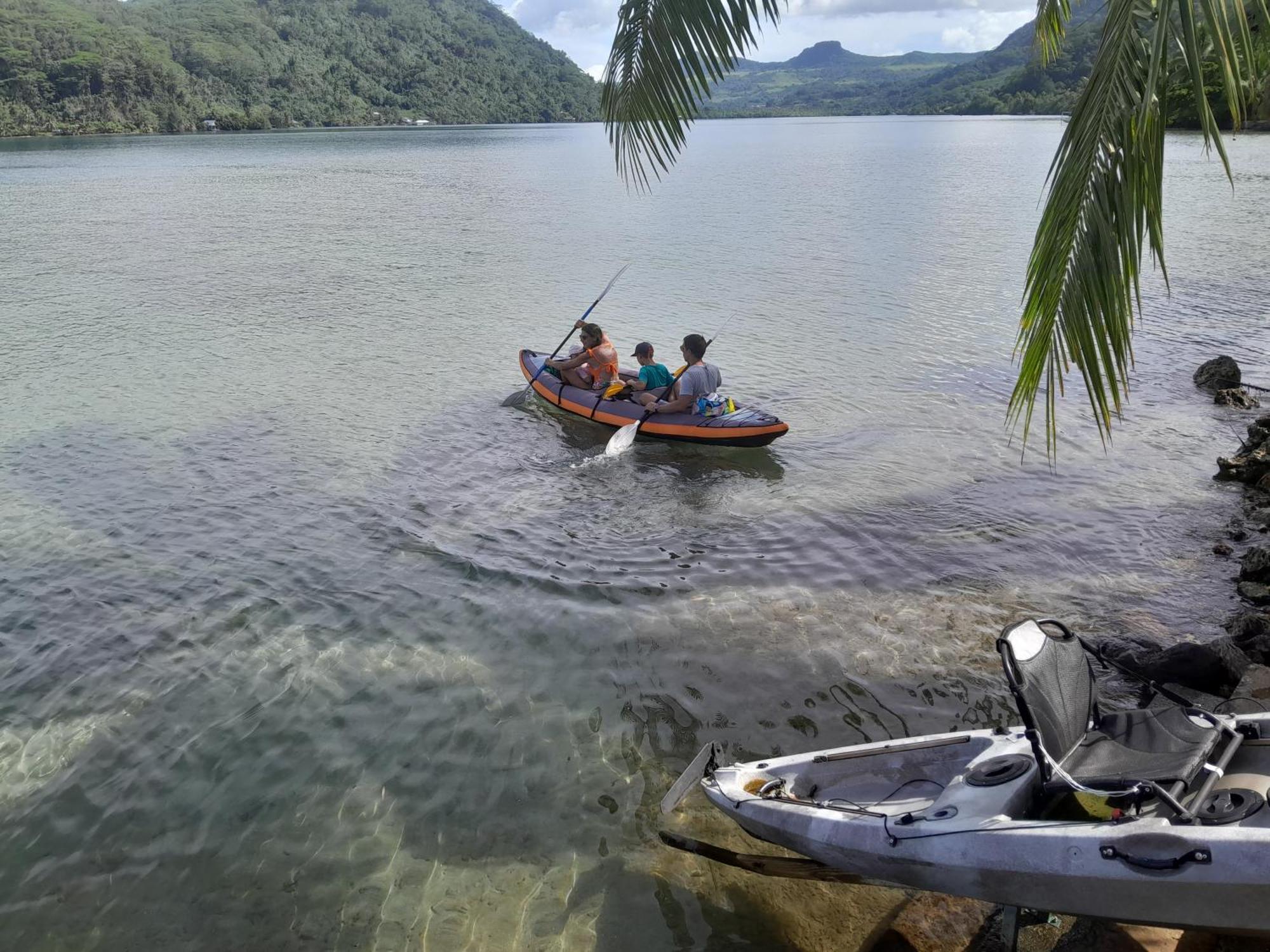 Villa De La Baie Raiatea - Bord De Mer Uturoa Luaran gambar