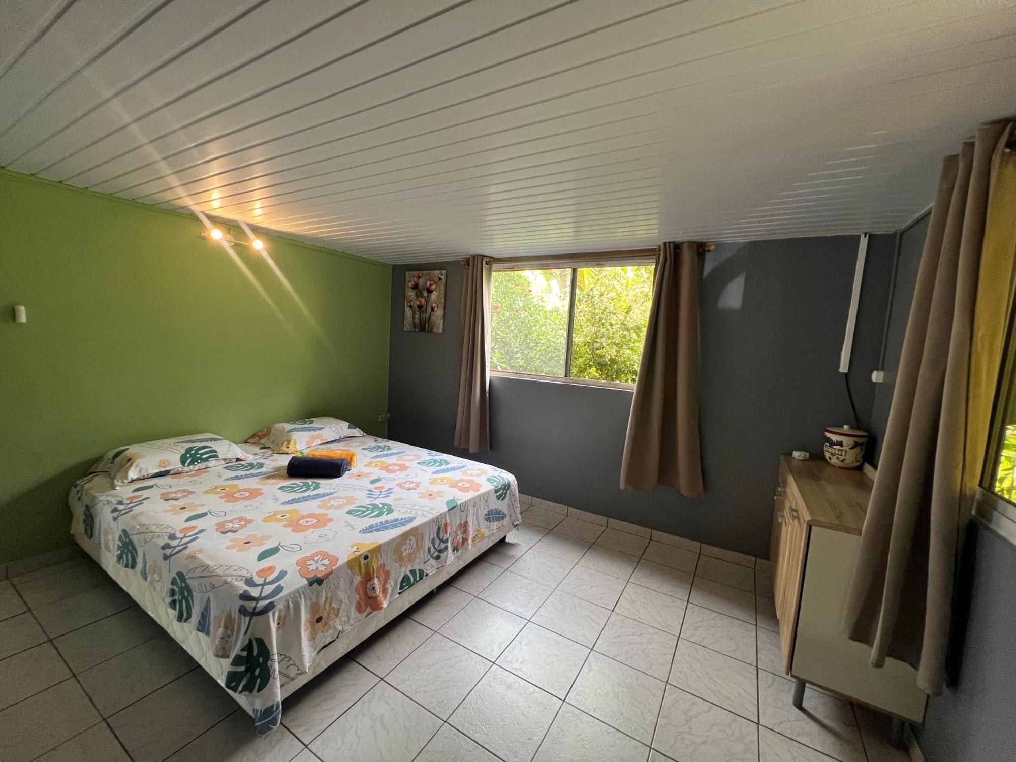 Villa De La Baie Raiatea - Bord De Mer Uturoa Luaran gambar